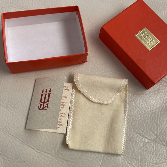 James Avery bag/box bundle - Picture 3 of 3